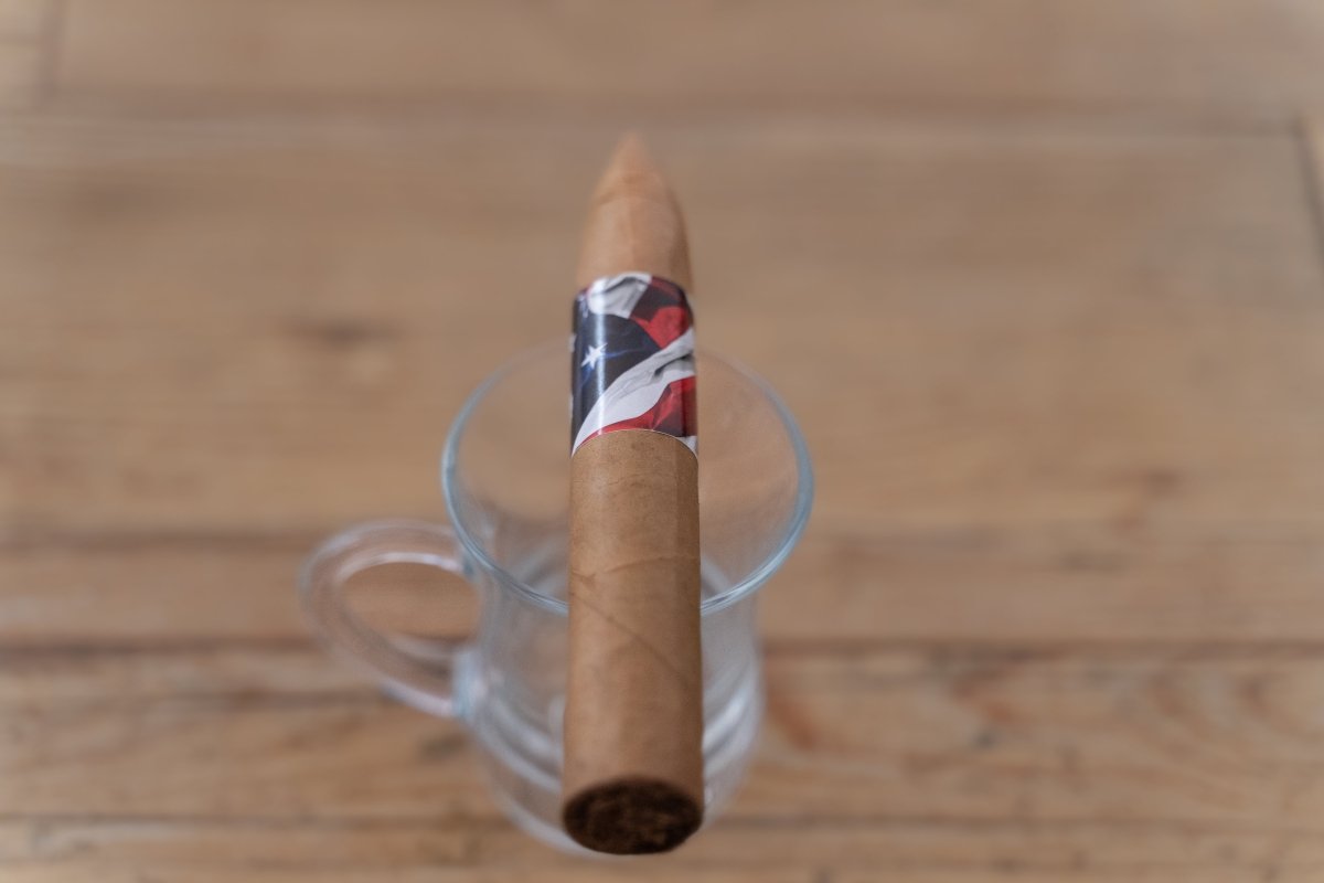 Cuban Romance Patriot