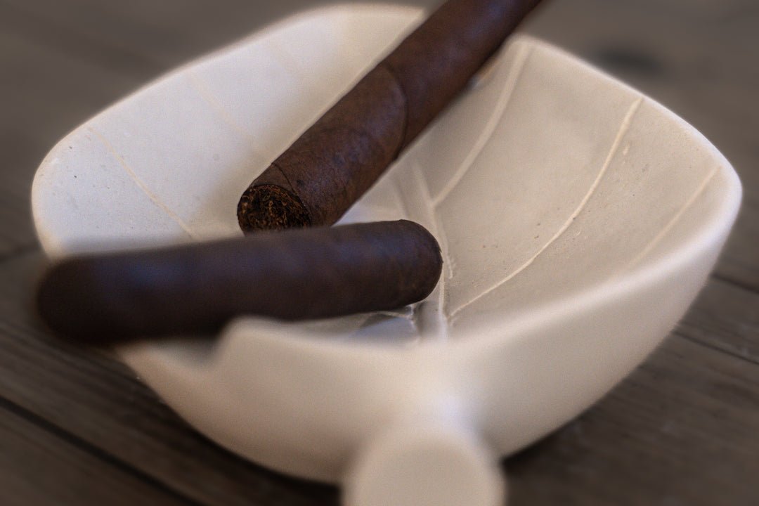 Hand Carved Stone Tobacco Leaf Cigar Ashtray (Large) #4