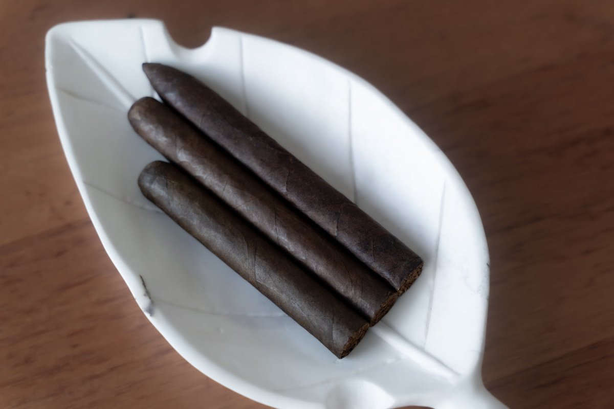 Premium Unbanded HM1 (Habano Maduro)