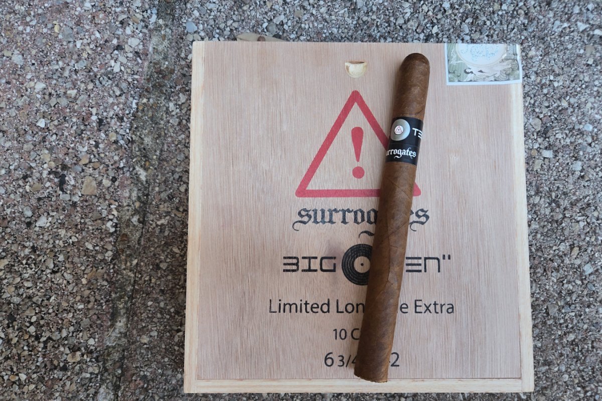 L'Atelier Surrogates Big Ten" Limited Lonsdale Extra