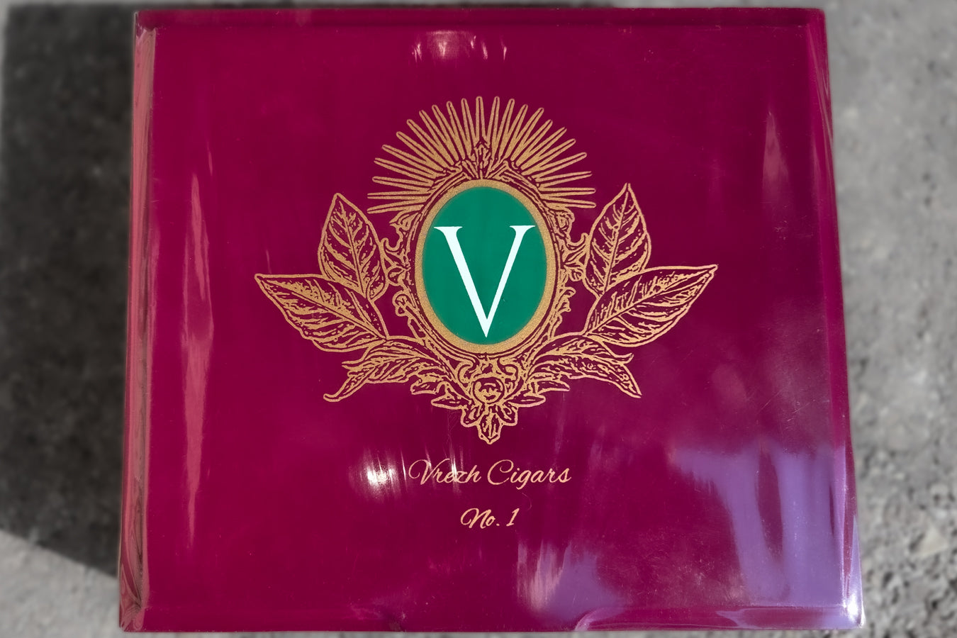 Vrezh No. 1 cigars box of 20