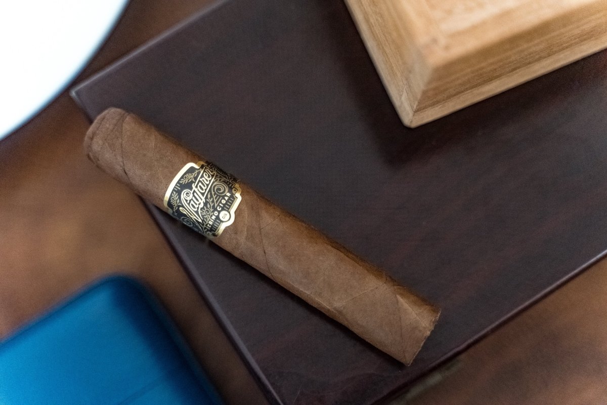 Serino Wayfarer cigar