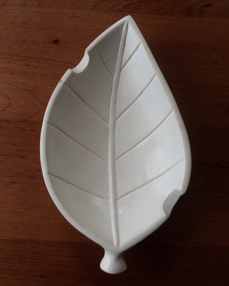 Hand Carved Stone Tobacco Leaf Cigar Ashtray (Extra Large) #1